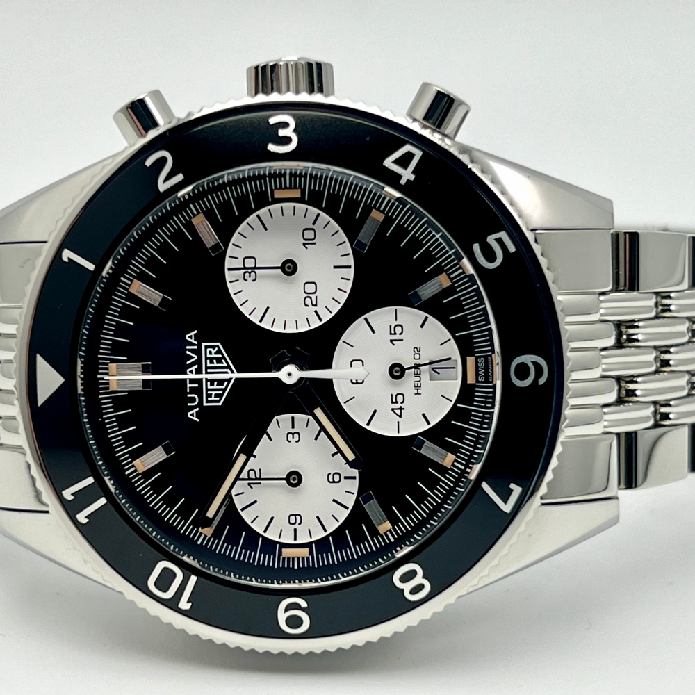 Heuer Heritage Autavia H02